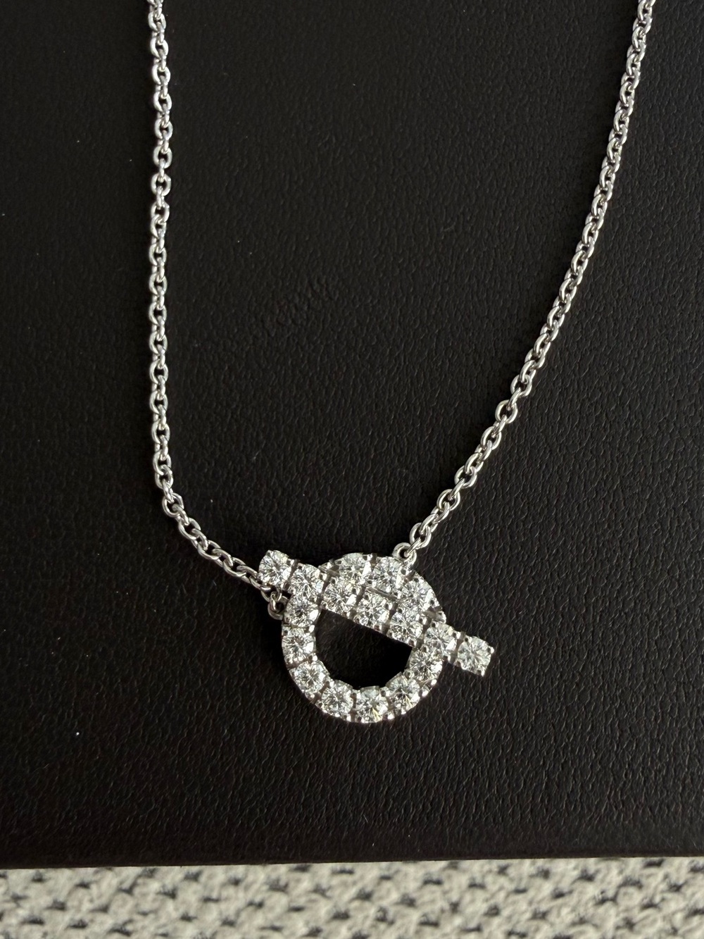 Authentic Hermes Finesse pendant Diamond Necklace - Picture 6 of 11